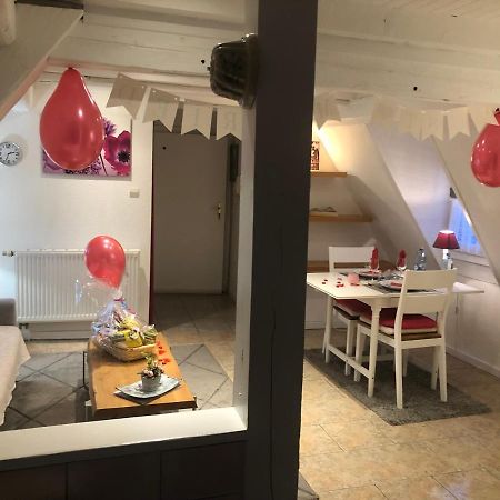 Gites Aux Fines Bulles D'Alsace Spa Privatif En Supplement Bergheim Exterior foto